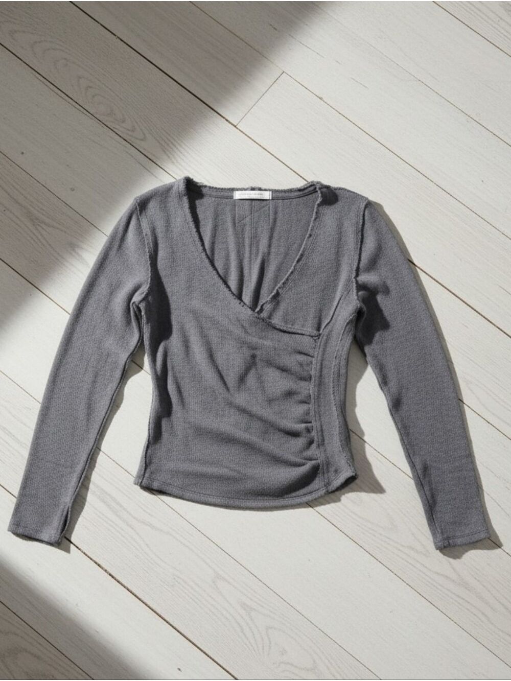 We The Free Charcoal V Neck Long Sleeve Top Medium #SW11 - Picture 3 of 13